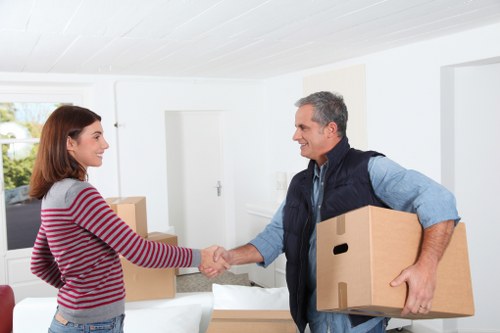 Local Westhampstead moving service near residential streets